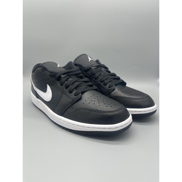 Air Jordan 1 Low Wmns ‘Black White’ Size 10W 8.5M New With Orig box DV0990-001 - Picture 1 of 7